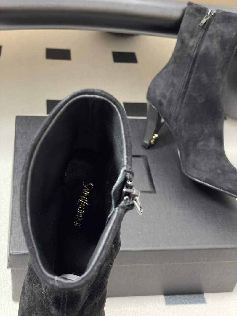 Y51 boots